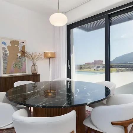 Santorini Vinery Mansion *