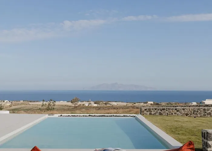 Santorini Vinery Mansion *