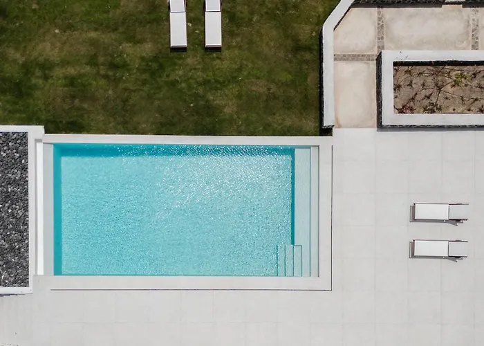 Santorini Vinery Mansion * Éxo Goniá