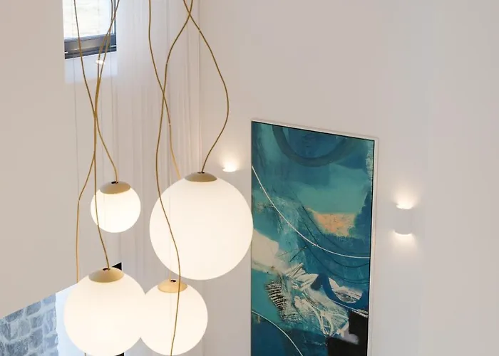 Santorini Vinery Mansion *